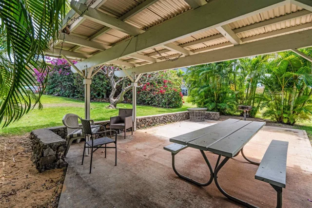 Listing Image for 160 Keonekai Rd 3-203 26 of 32