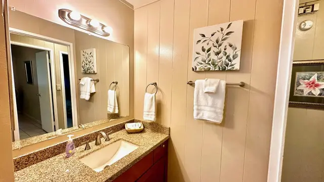 Listing Image for 3559 Lower Honoapiilani Rd 1b 18 of 28