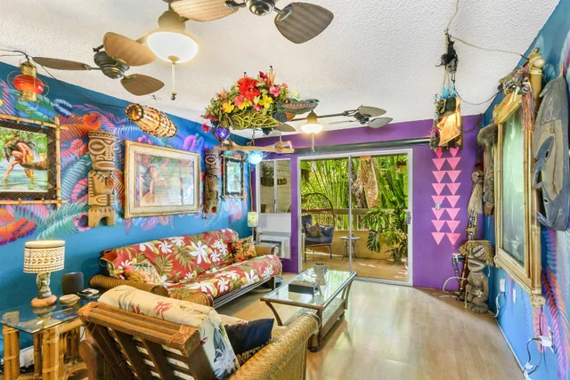 Listing Image for 160 Keonekai Rd 27-206 2 of 29