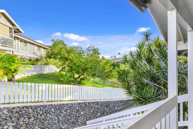 Listing Image for 160 Keonekai Rd 27-206 28 of 29