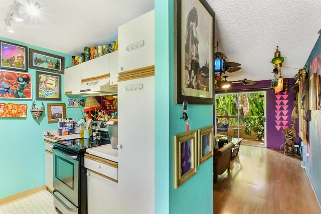 Listing Image for 160 Keonekai Rd 27-206 8 of 29