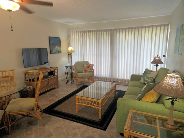 Listing Image for 2531 S Kihei Rd C-318 3 of 29