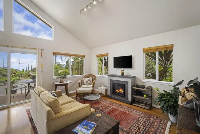 Listing Image for 75 Ainakula Rd Unit A 10 of 45