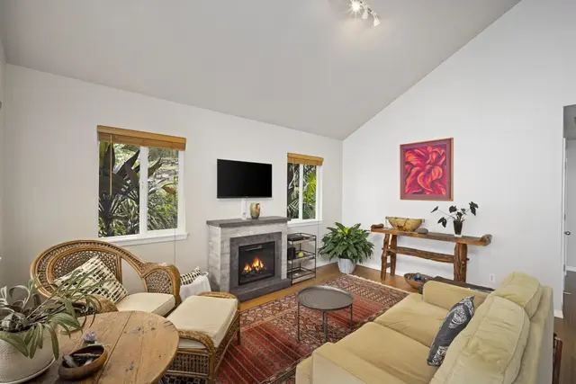 Listing Image for 75 Ainakula Rd Unit A 11 of 45