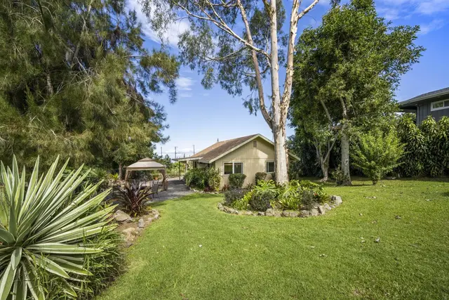 Listing Image for 75 Ainakula Rd Unit A 27 of 45