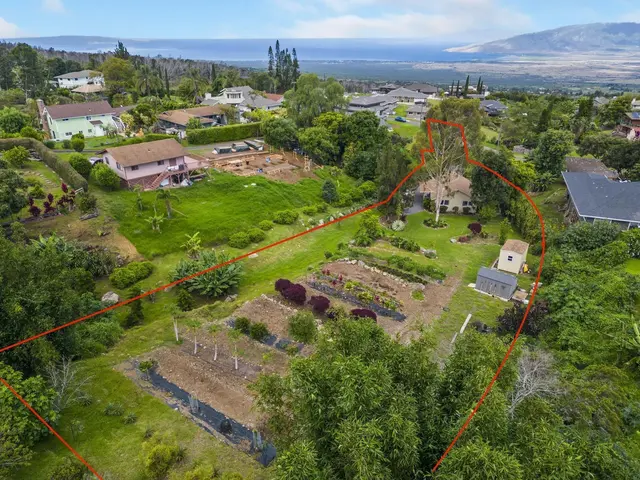 Listing Image for 75 Ainakula Rd Unit A 37 of 45