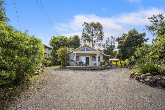 Listing Image for 75 Ainakula Rd Unit A 42 of 45