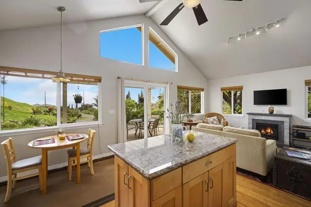 Listing Image for 75 Ainakula Rd Unit A 8 of 45