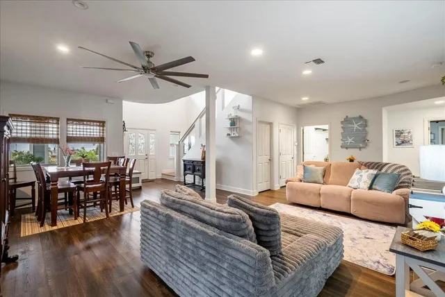 Listing Image for 14 Bermuda Pl Lot 99 8 of 48