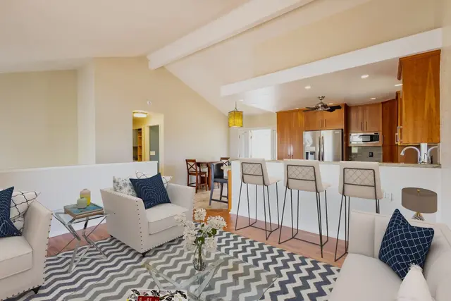 Listing Image for 285 S Opio Pl 10 of 44