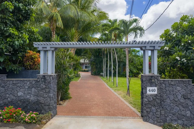 Listing Image for 440 Mikioi Pl 38 of 50