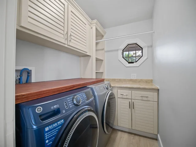 Listing Image for 440 Mikioi Pl 42 of 50