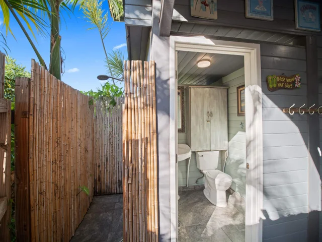 Listing Image for 440 Mikioi Pl 43 of 50