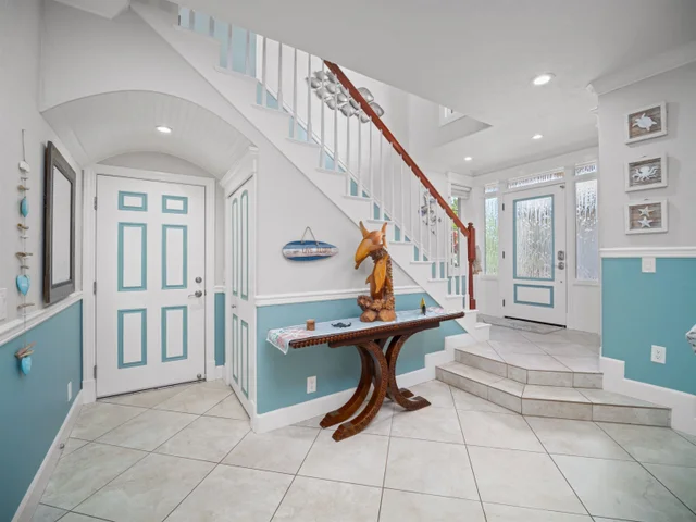 Listing Image for 440 Mikioi Pl 6 of 50