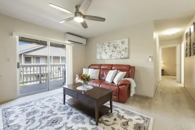 Listing Image for 480 Kenolio Rd 31-206 2 of 34