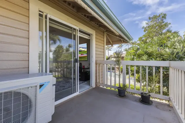 Listing Image for 480 Kenolio Rd 31-206 23 of 34