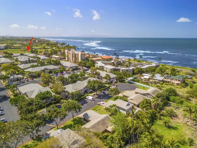Listing Image for 480 Kenolio Rd 31-206 26 of 34