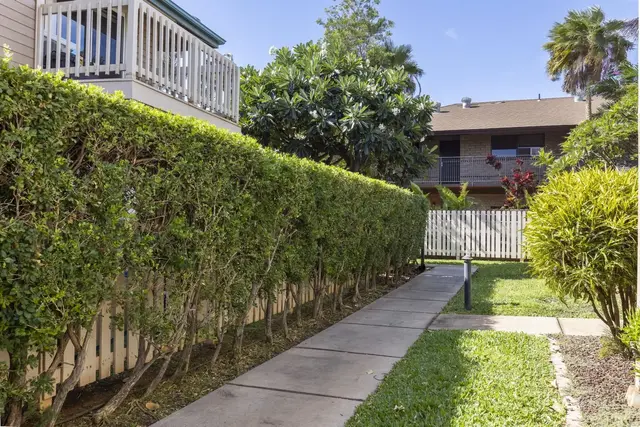 Listing Image for 480 Kenolio Rd 31-206 27 of 34