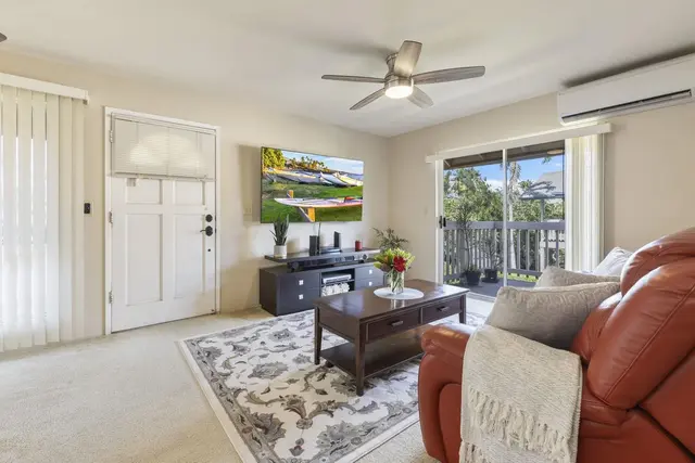 Listing Image for 480 Kenolio Rd 31-206 3 of 34