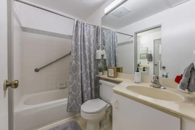 Listing Image for 480 Kenolio Rd 31-206 9 of 34