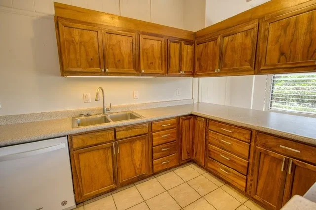 Listing Image for 2750 Kalapu Dr 36 11 of 20