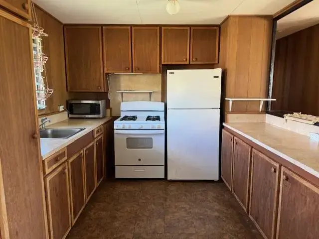 Listing Image for 6 Pano Pl 11 of 20
