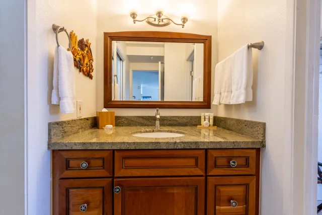 Listing Image for 4365 Lower Honoapiilani Rd 1008 9 of 31