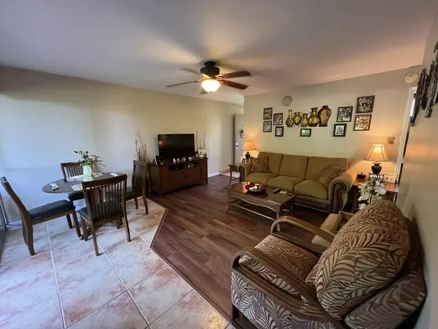 Listing Image for 35 Walaka St L-305 11 of 50