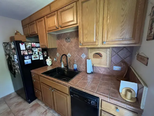 Listing Image for 35 Walaka St L-305 20 of 50