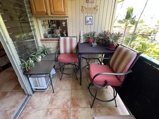 Listing Image for 35 Walaka St L-305 25 of 50