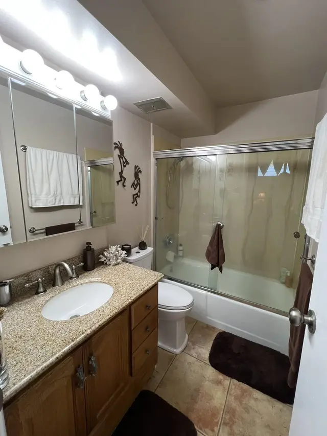 Listing Image for 35 Walaka St L-305 5 of 50