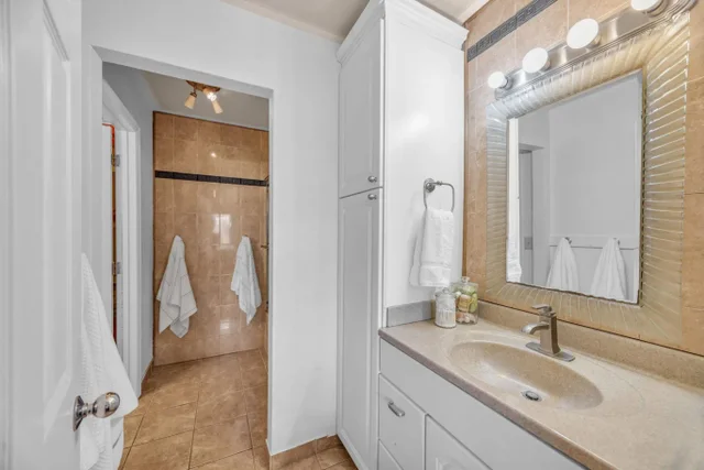 Listing Image for 1450 S Kihei Rd C-204 18 of 35