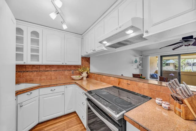 Listing Image for 1450 S Kihei Rd C-204 8 of 35