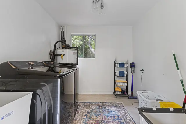 Listing Image for 10 Meakoho Pl 26 of 46