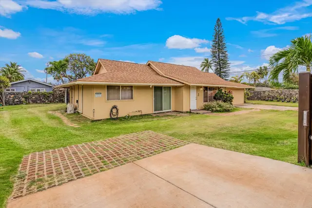 Listing Image for 6 E Waipuilani Rd 1 of 45