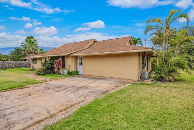 Listing Image for 6 E Waipuilani Rd 18 of 45