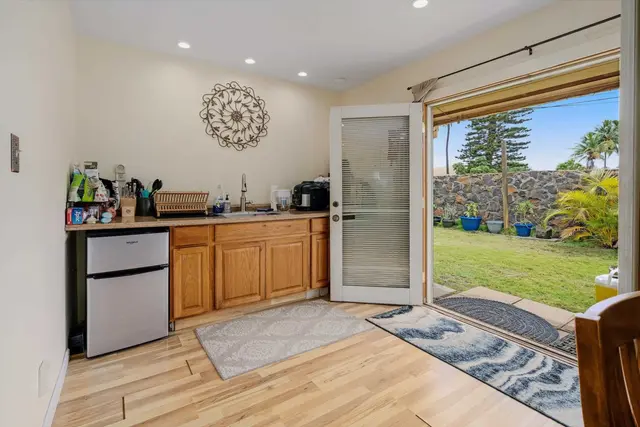 Listing Image for 6 E Waipuilani Rd 19 of 45
