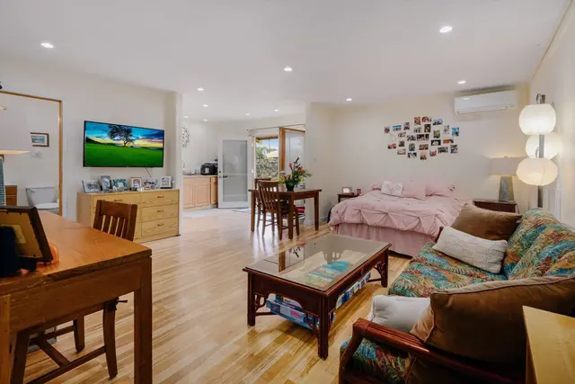 Listing Image for 6 E Waipuilani Rd 23 of 45