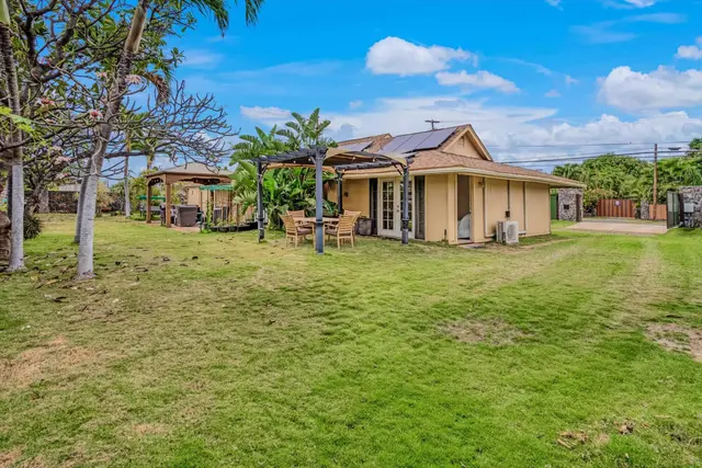 Listing Image for 6 E Waipuilani Rd 34 of 45