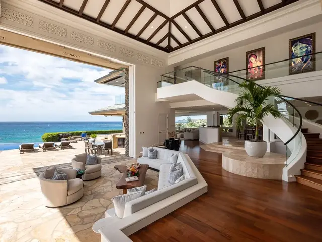 Listing Image for 7 Kapalua Pl 13 of 38