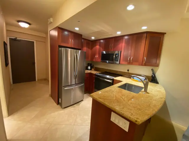 Listing Image for 2481 Kaanapali Pkwy 1262z 14 of 33