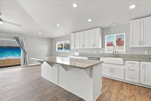 Listing Image for 53 Polale St 21 of 50