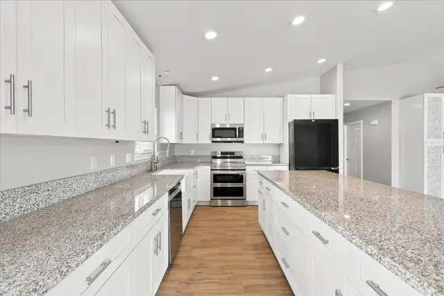 Listing Image for 53 Polale St 22 of 50