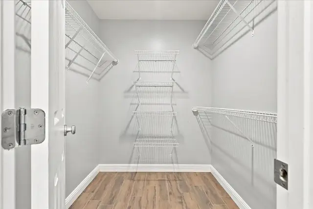 Listing Image for 53 Polale St 32 of 50