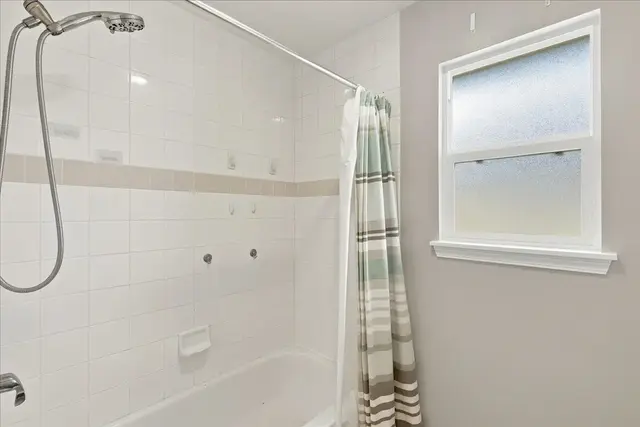 Listing Image for 53 Polale St 34 of 50