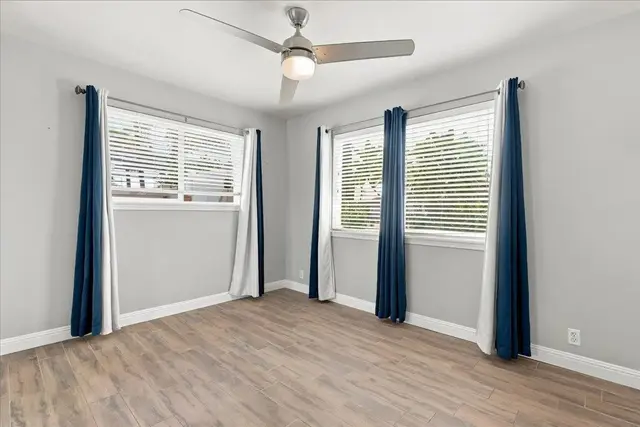 Listing Image for 53 Polale St 40 of 50