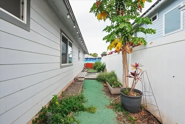 Listing Image for 53 Polale St 46 of 50