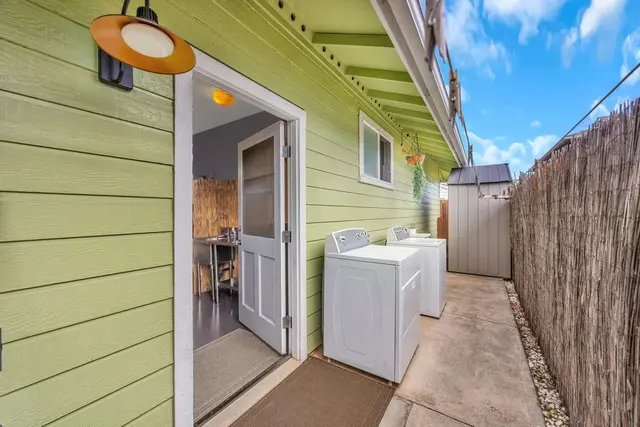 Listing Image for 192 Poniu Cir 12 of 50