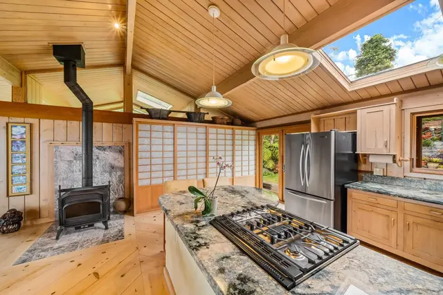 Listing Image for 103 Johnson Rd # 3 12 of 50