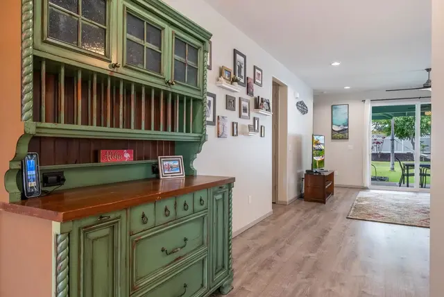 Listing Image for 47 Olina St 12 of 36